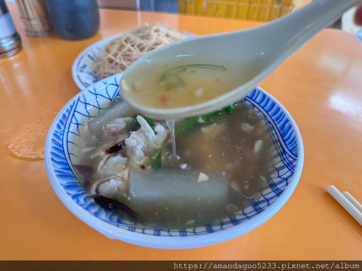 食記-台北市萬華區正老牌魷魚平西門町老字號魷魚羹,老客