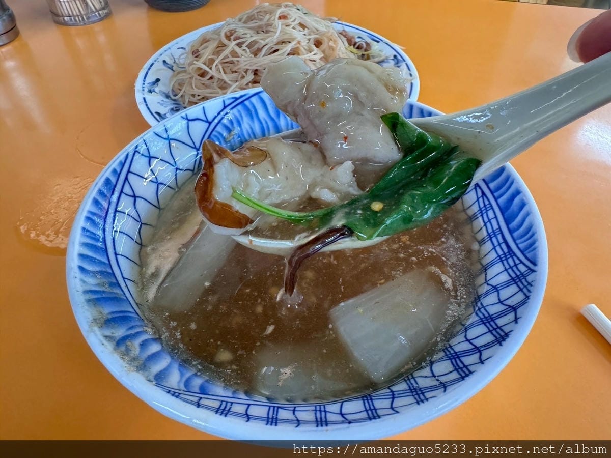 食記-台北市萬華區正老牌魷魚平西門町老字號魷魚羹,老客