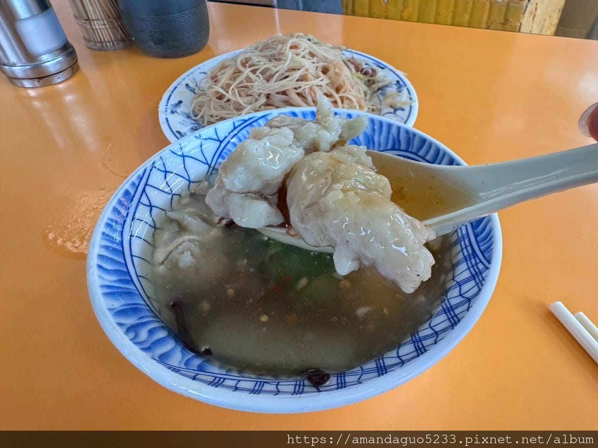 食記-台北市萬華區正老牌魷魚平西門町老字號魷魚羹,老客