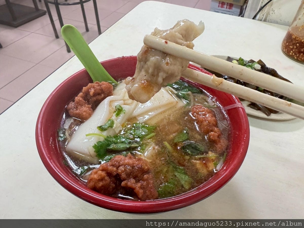 食記- 台北市萬華區阿西魷魚羹西門町魷魚羹老店,傳統風 食記- 台北市萬華區阿西魷魚羹西門町魷魚羹老店,傳統風
