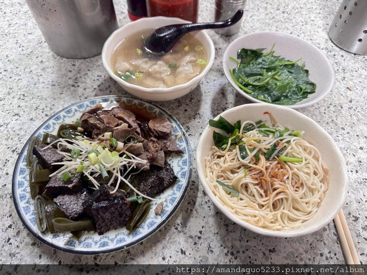 食記-台北市萬華區阿芬麵店巷弄內賣到深夜的古早味麵店,