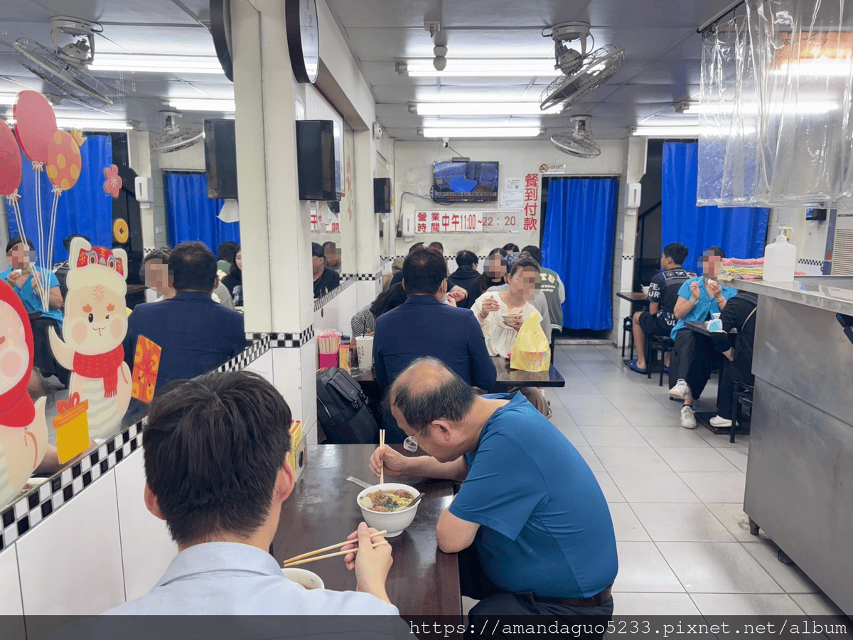 食記-台北市萬華區楊排骨酥麵西門町老字號古早味排骨酥麵