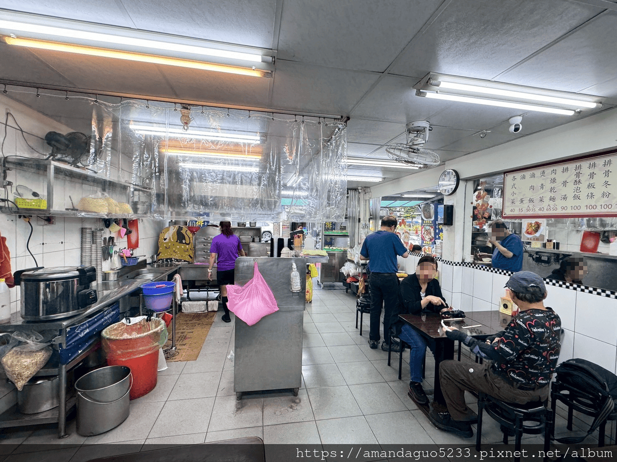 食記-台北市萬華區楊排骨酥麵西門町老字號古早味排骨酥麵