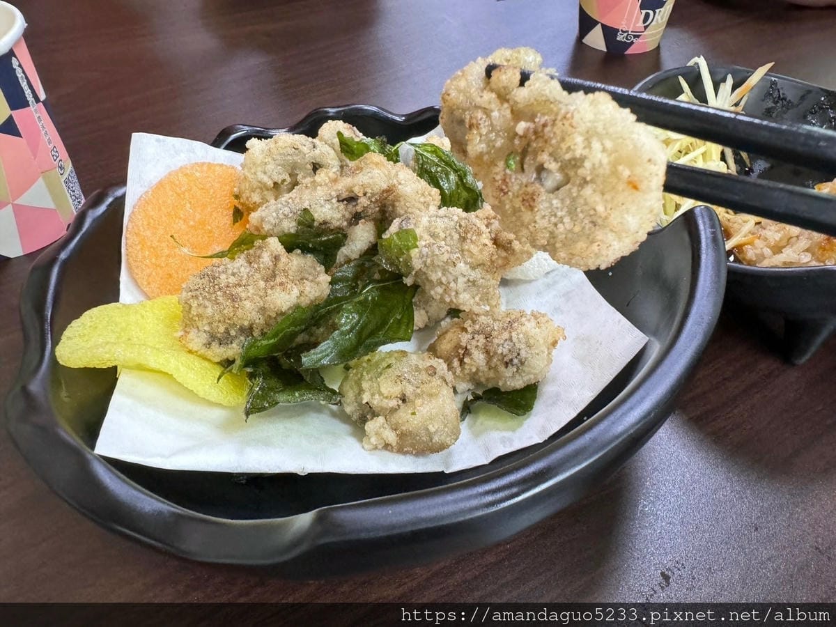 食記-新北市萬里區新富生鮮急凍魚舖萬里吃海鮮好選擇!湯 食記-新北市萬里區新富生鮮急凍魚舖萬里吃海鮮好選擇!湯