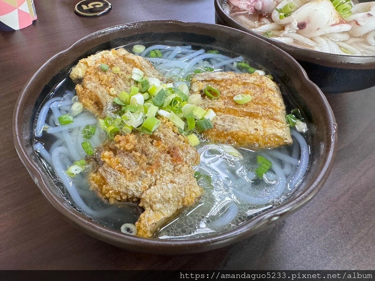 食記-新北市萬里區新富生鮮急凍魚舖萬里吃海鮮好選擇!湯 食記-新北市萬里區新富生鮮急凍魚舖萬里吃海鮮好選擇!湯