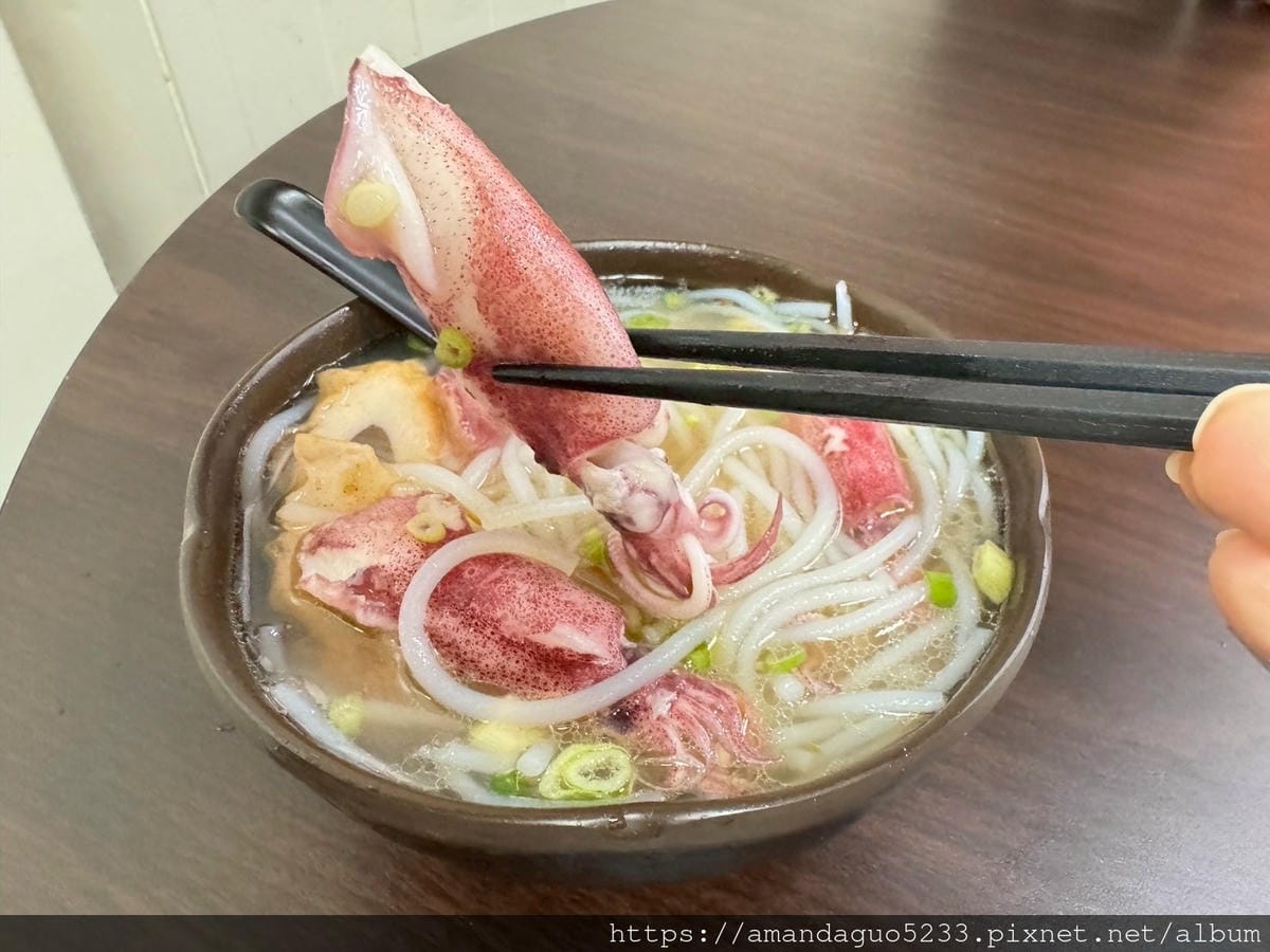 食記-新北市萬里區新富生鮮急凍魚舖萬里吃海鮮好選擇!湯 食記-新北市萬里區新富生鮮急凍魚舖萬里吃海鮮好選擇!湯