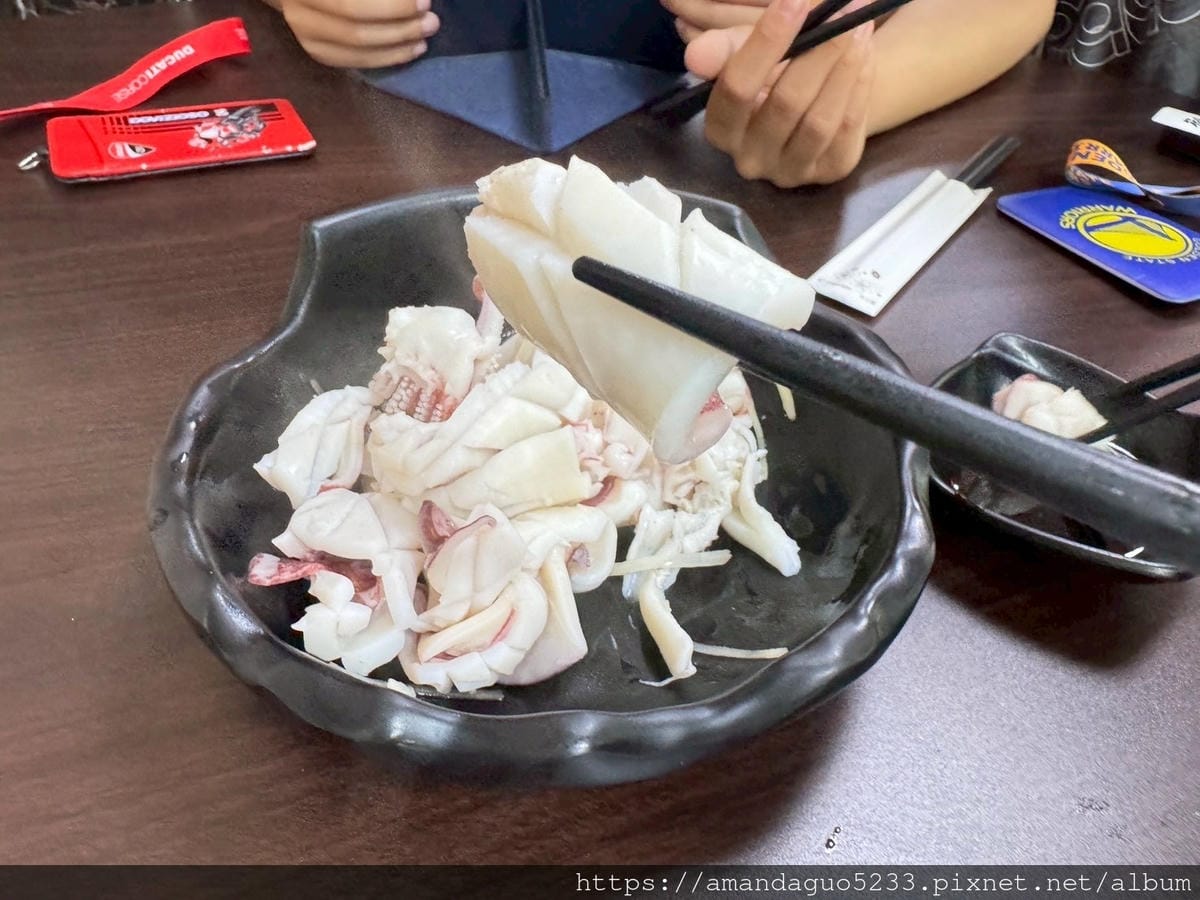 食記-新北市萬里區新富生鮮急凍魚舖萬里吃海鮮好選擇!湯 食記-新北市萬里區新富生鮮急凍魚舖萬里吃海鮮好選擇!湯