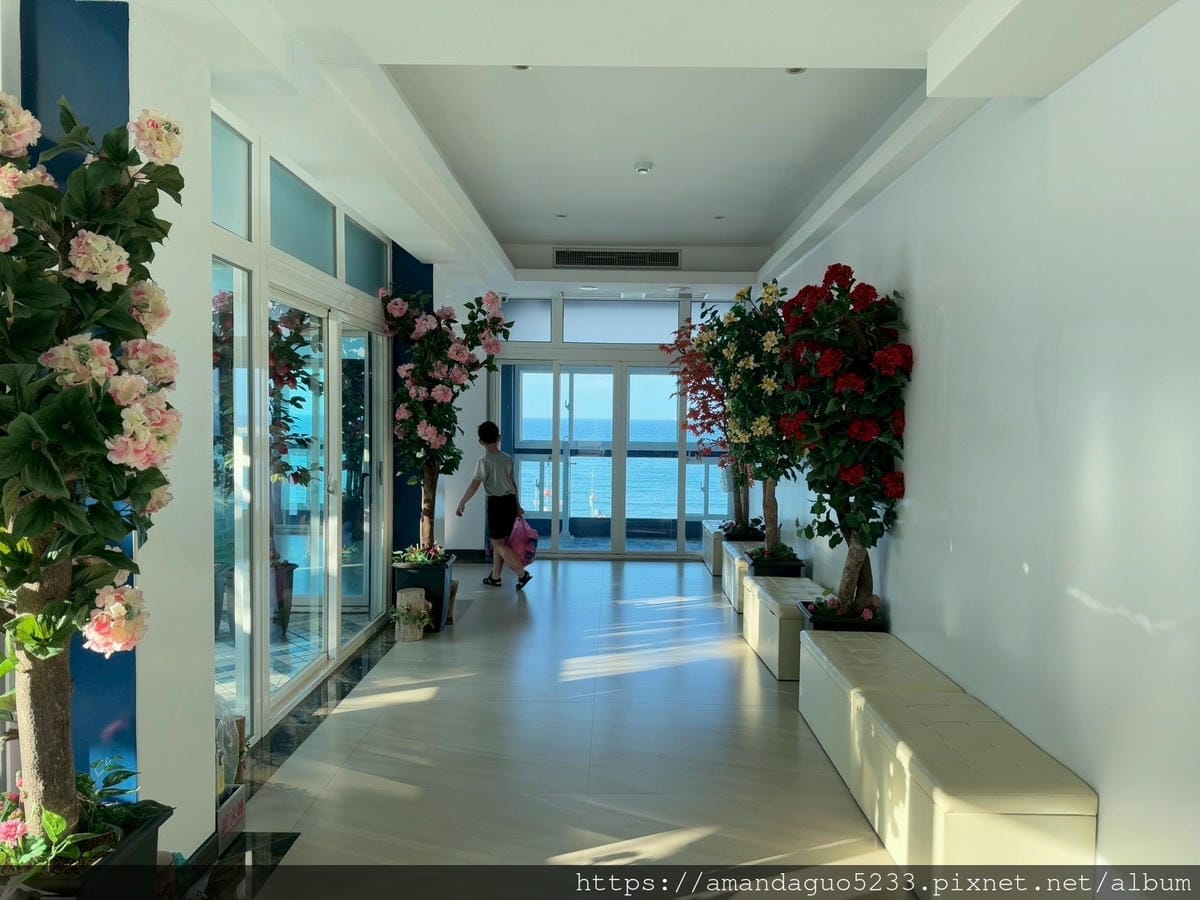 住宿-新北市萬里區白宮行館沙灘溫泉度假村打開門就可以直 住宿-新北市萬里區白宮行館沙灘溫泉度假村打開門就可以直