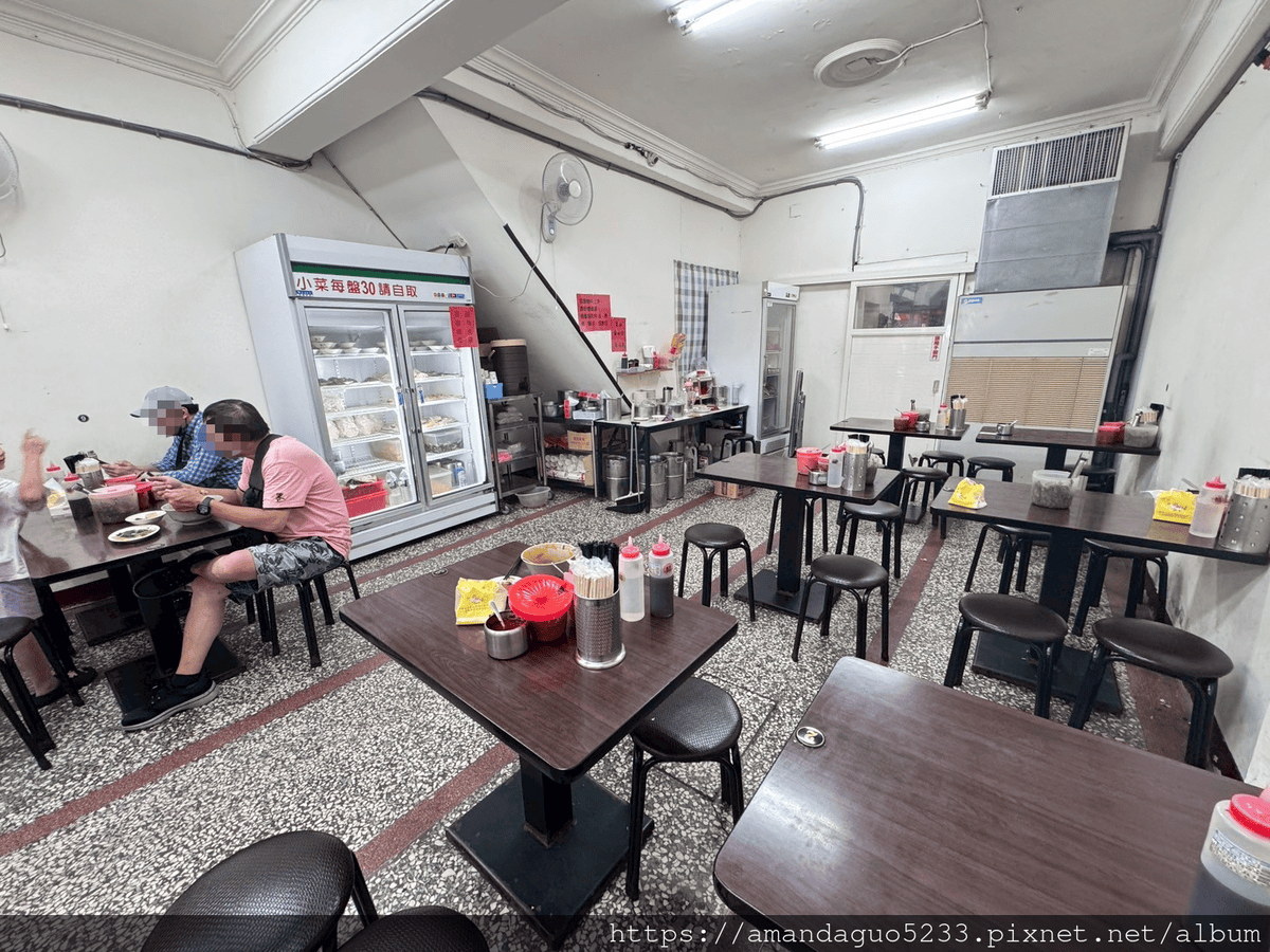 食記-台北市萬華區采宏牛肉麵24H無休百元牛肉麵店,平