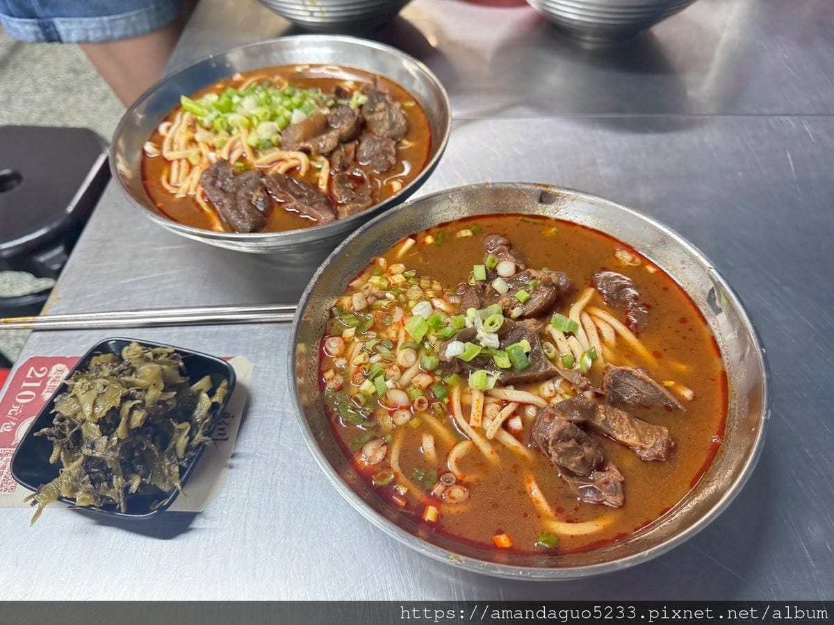 食記-桃園市中壢區永川牛肉麵中壢60年招牌川辣牛肉麵,