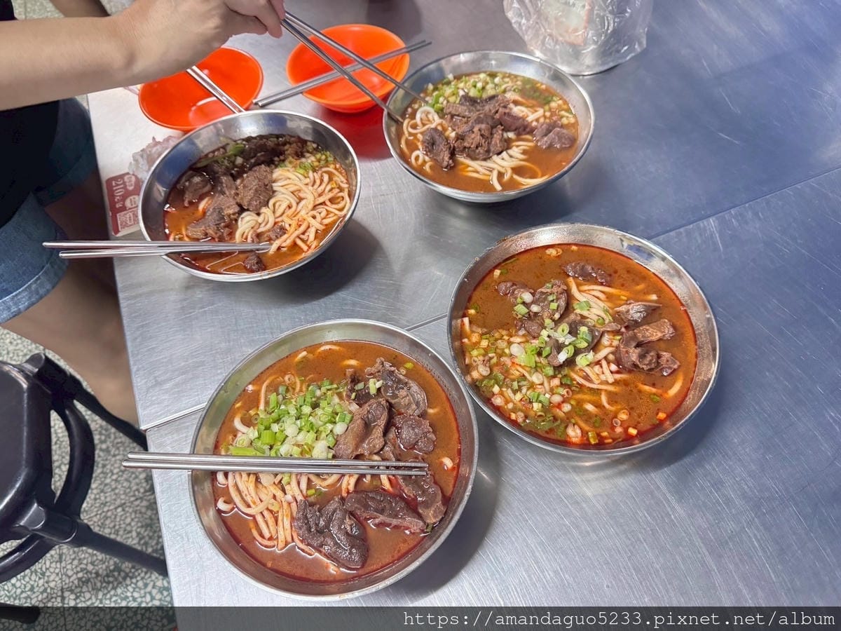 食記-桃園市中壢區永川牛肉麵中壢60年招牌川辣牛肉麵,