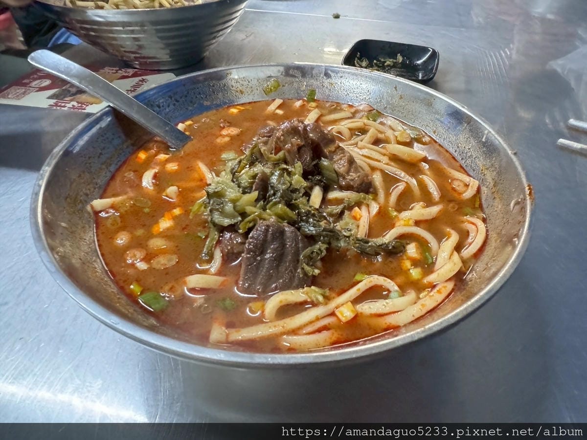 食記-桃園市中壢區永川牛肉麵中壢60年招牌川辣牛肉麵,