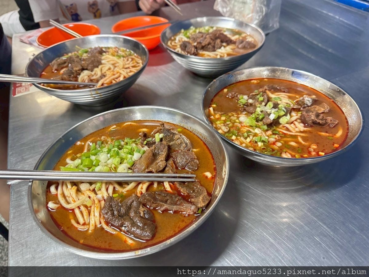 食記-桃園市中壢區永川牛肉麵中壢60年招牌川辣牛肉麵,