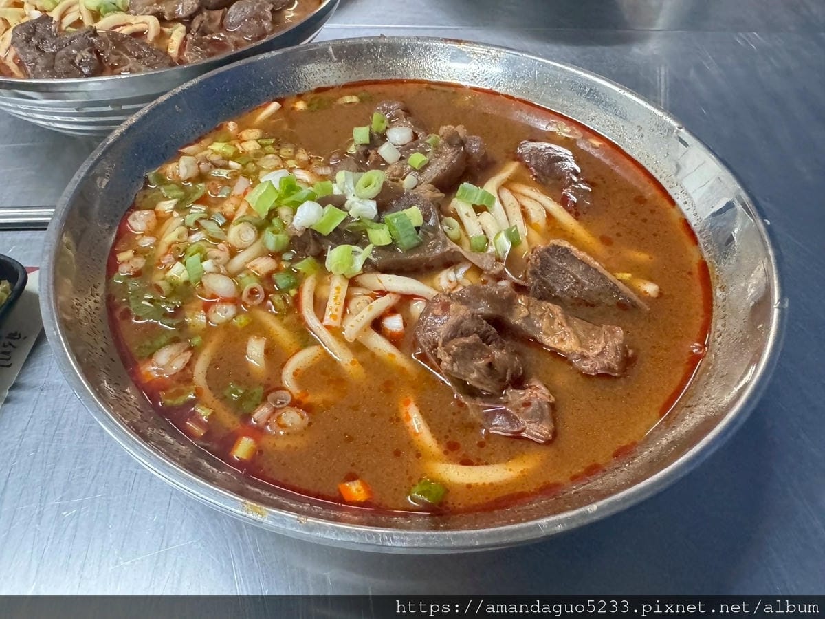 食記-桃園市中壢區永川牛肉麵中壢60年招牌川辣牛肉麵,