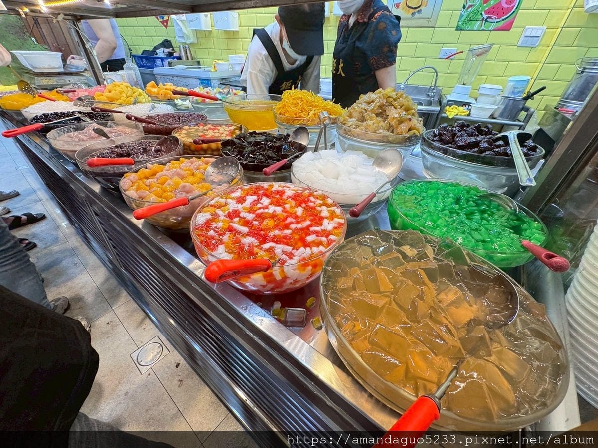 食記-桃園市平鎮區鉅大自助冰城一年只營業七個月的人氣冰 食記-桃園市平鎮區鉅大自助冰城一年只營業七個月的人氣冰