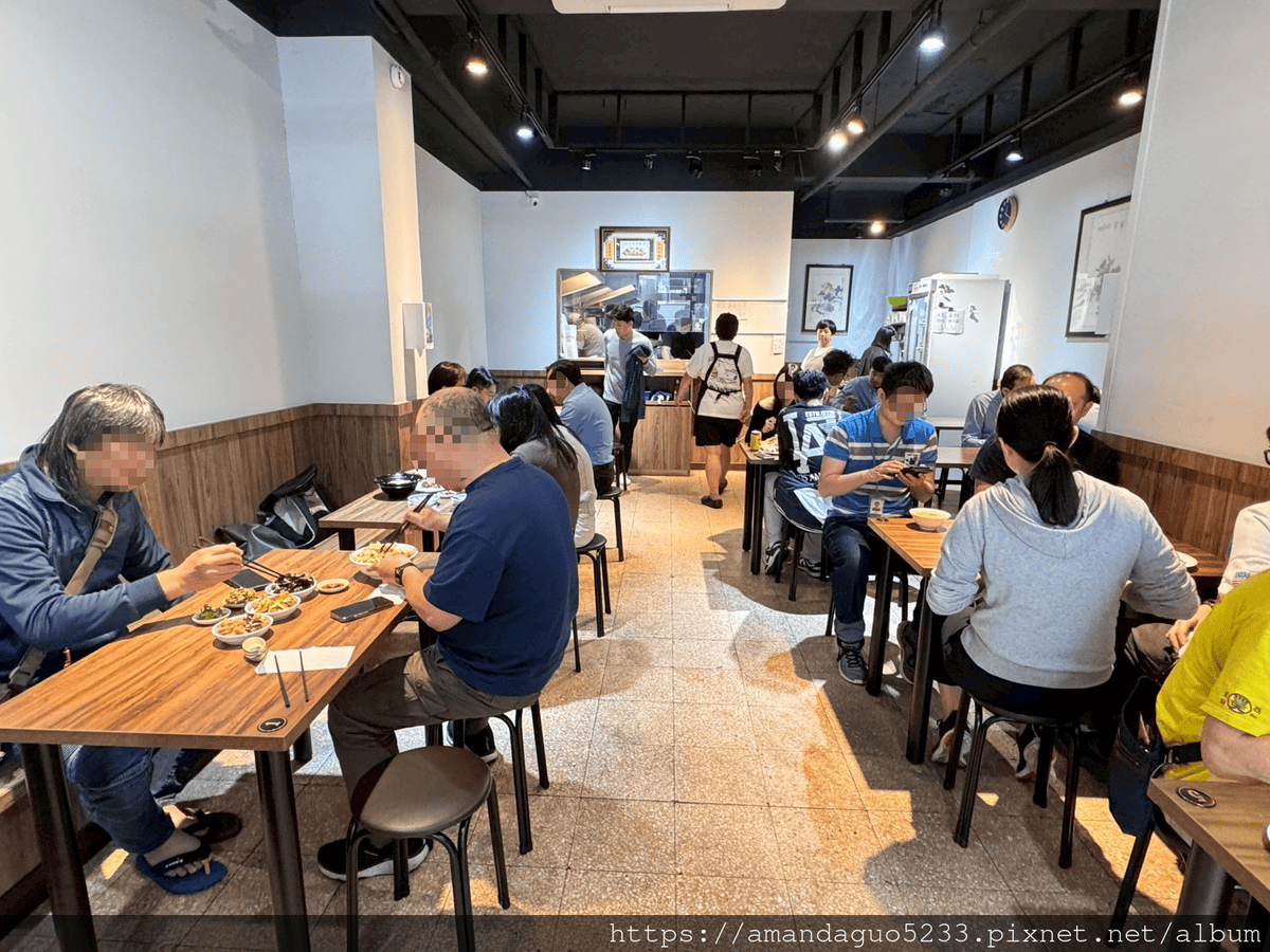 食記- 台北市大同區川畝園麵食館捷運雙連站人氣排隊名店