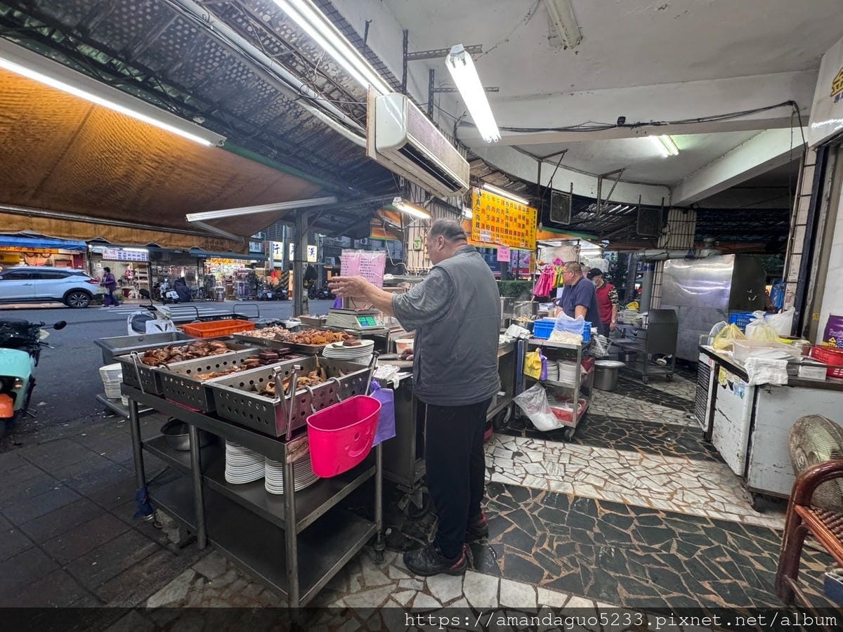 食記-台北市北投區蕭家牛肉麵明德站在地老店牛肉麵,紅燒