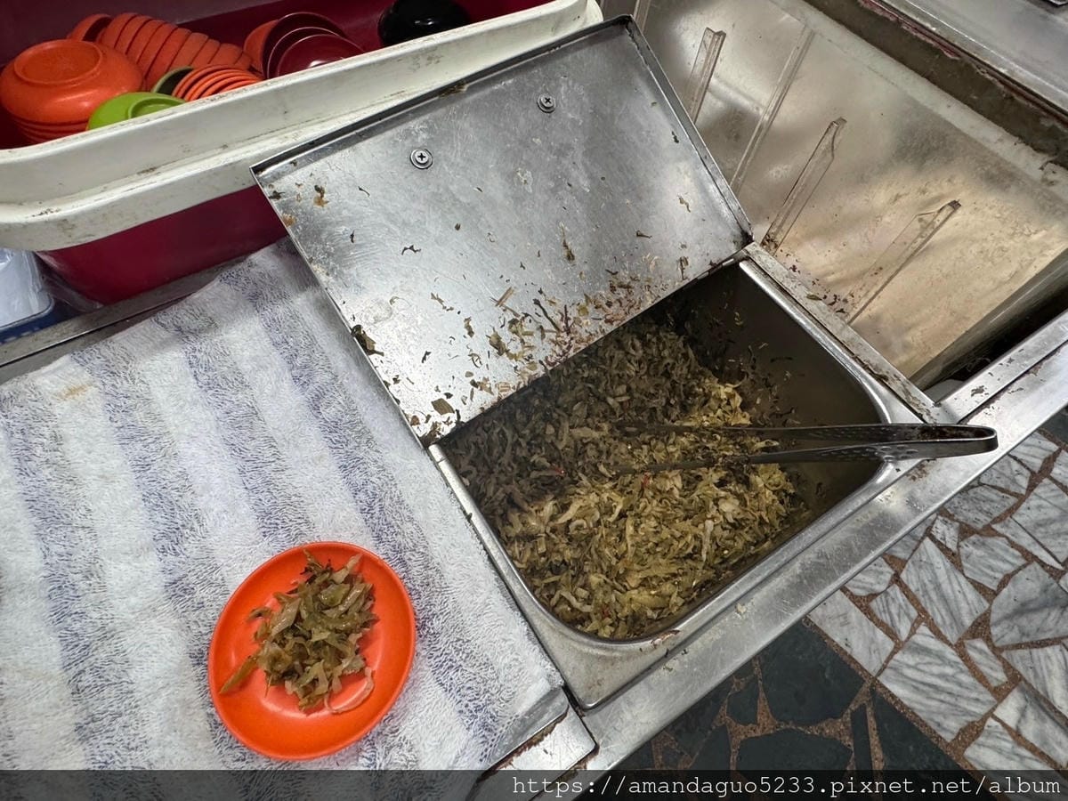 食記-台北市北投區蕭家牛肉麵明德站在地老店牛肉麵,紅燒