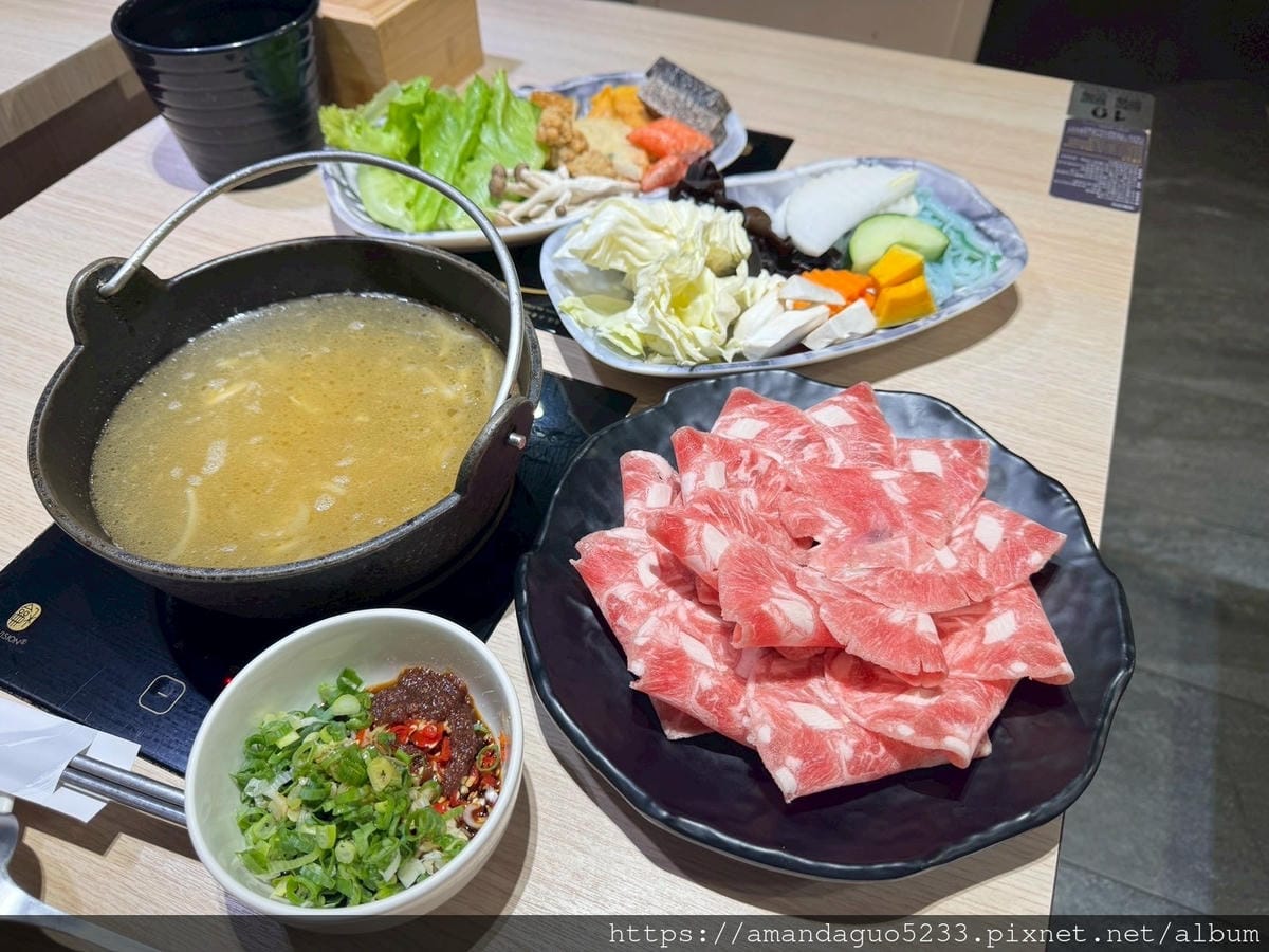 食記- 台北市萬華區築間幸福鍋物(西門昆明店)西門消夜