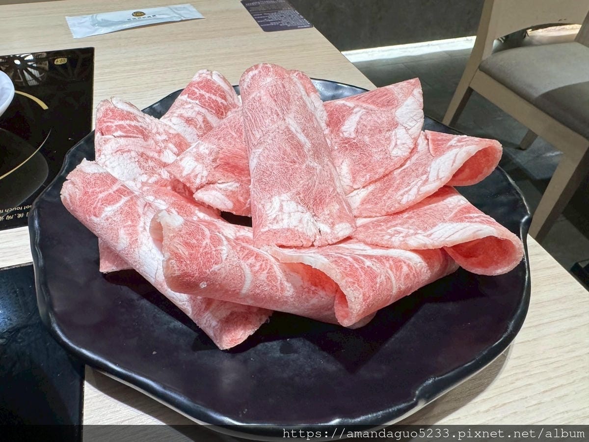 食記- 台北市萬華區築間幸福鍋物(西門昆明店)西門消夜