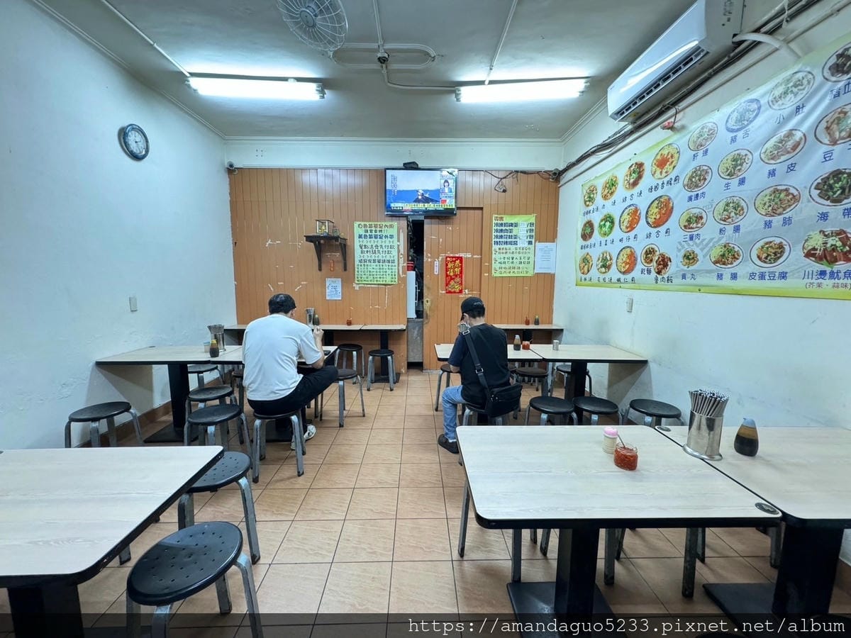 食記- 台北市中山區正原担魷魚羹蚵仔煎中山站巷弄內小吃