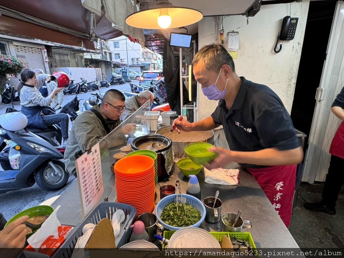 食記-台北市士林區劍潭榮宗麵線劍潭巷弄內人氣麵線老店,