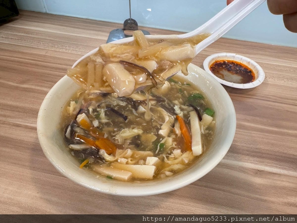 食記-台北市中山區福大蒸餃館中山站人氣蒸餃老店,觀光客