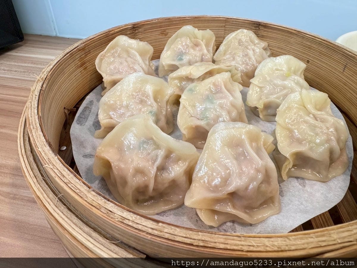 食記-台北市中山區福大蒸餃館中山站人氣蒸餃老店,觀光客