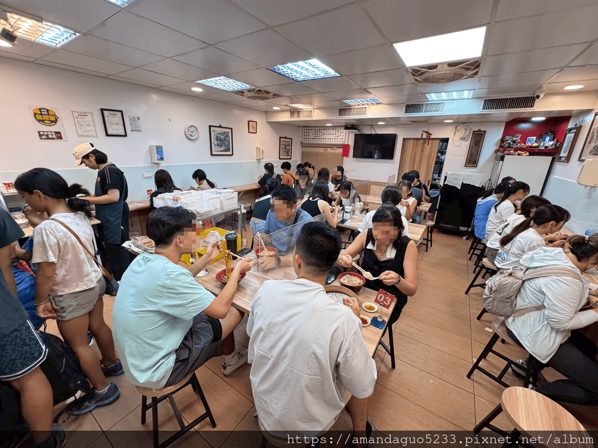 食記-台北市中山區福大蒸餃館中山站人氣蒸餃老店,觀光客