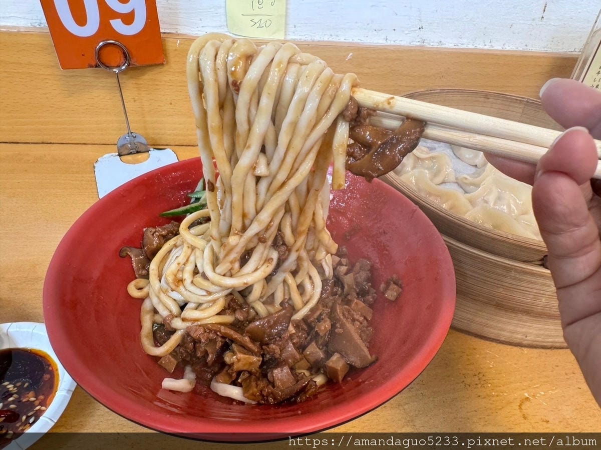 食記-台北市中山區福大蒸餃館中山站人氣蒸餃老店,觀光客