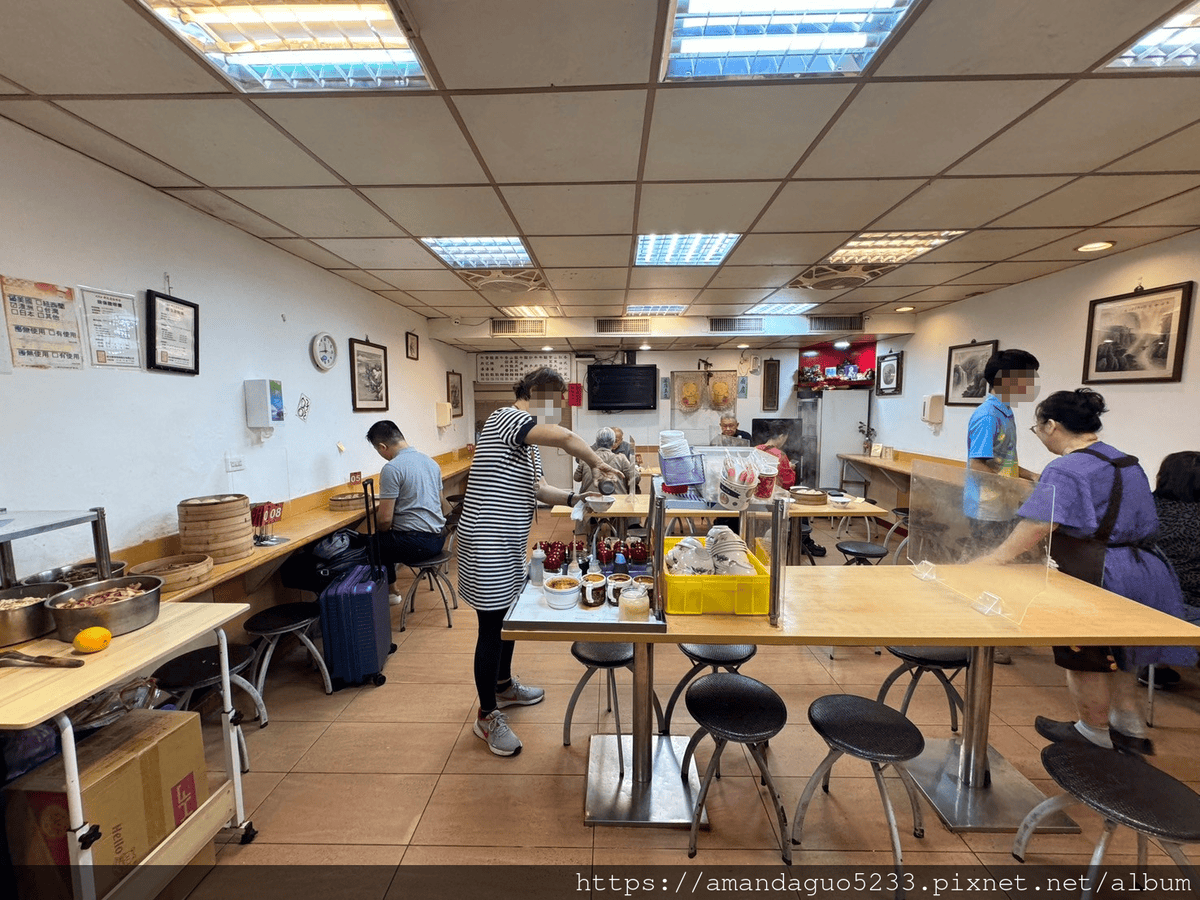 食記-台北市中山區福大蒸餃館中山站人氣蒸餃老店,觀光客