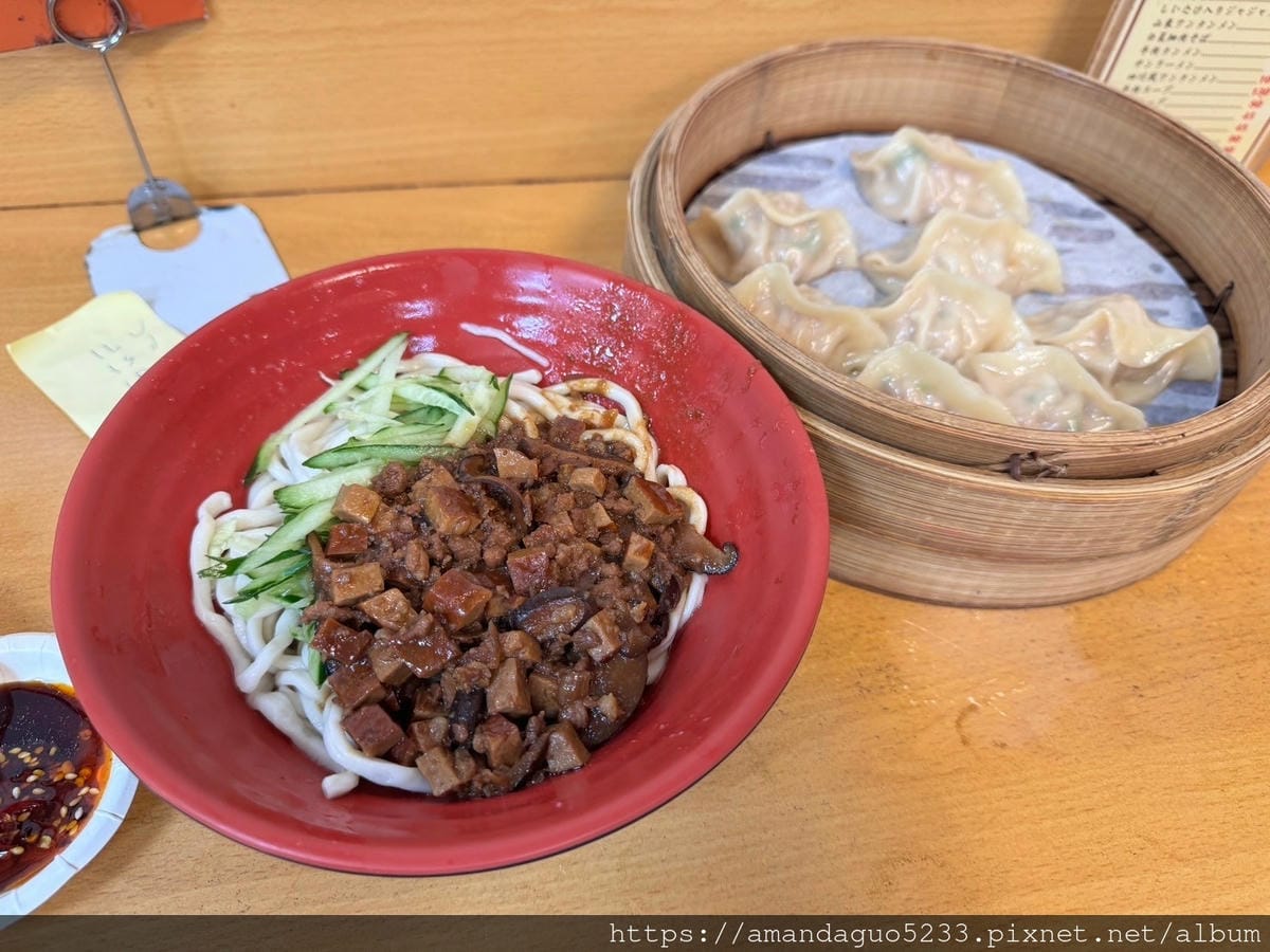 食記-台北市中山區福大蒸餃館中山站人氣蒸餃老店,觀光客