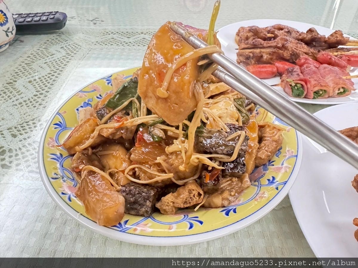 食記-基隆市中正區許阿溢三杯熱炒滷味(八斗子夜市)跑遍 食記-基隆市中正區許阿溢三杯熱炒滷味(八斗子夜市)跑遍