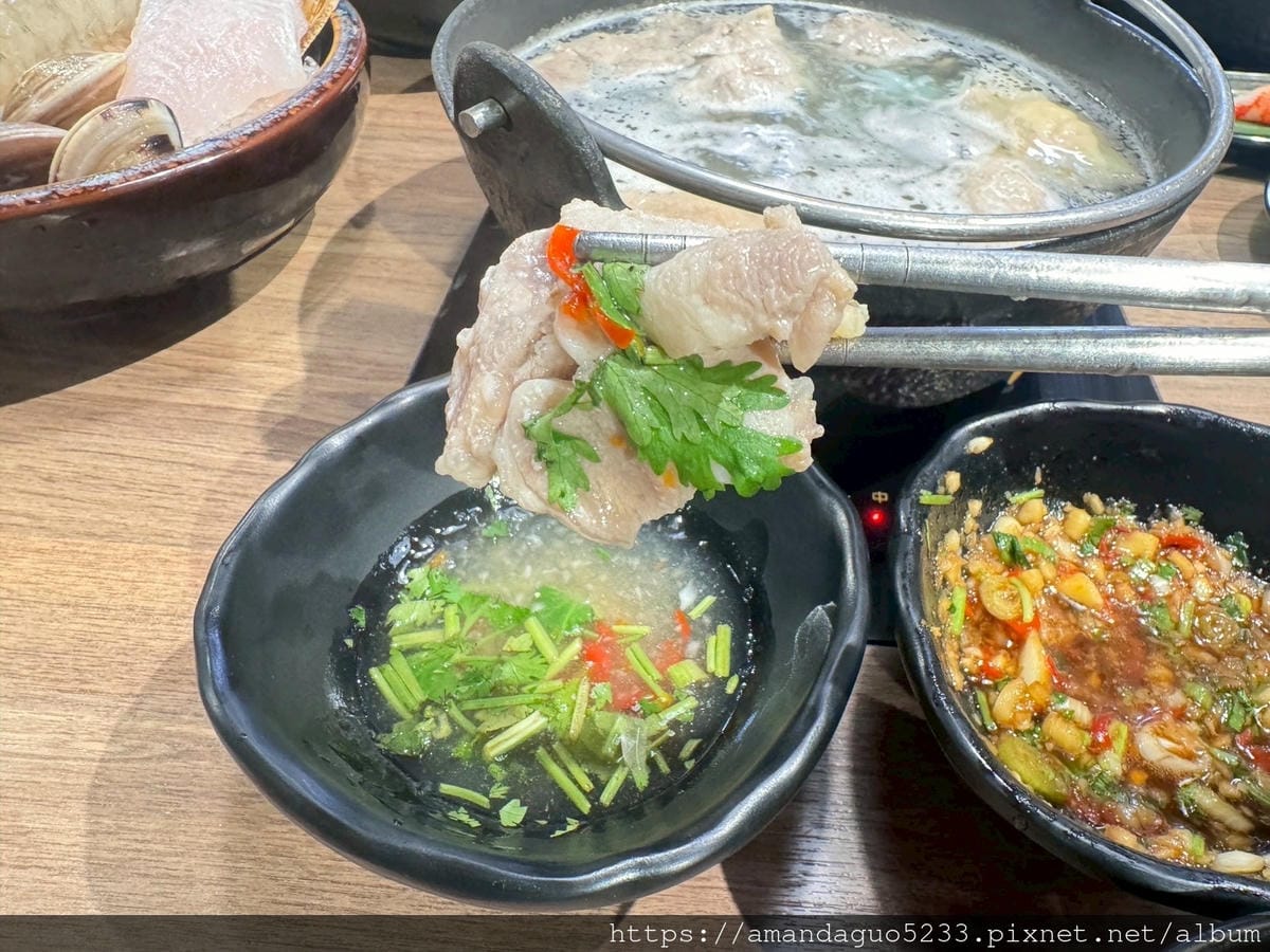 食記-台北市信義區 鮮牧火鍋市府店小而美的信義區火鍋店 食記-台北市信義區 鮮牧火鍋市府店小而美的信義區火鍋店