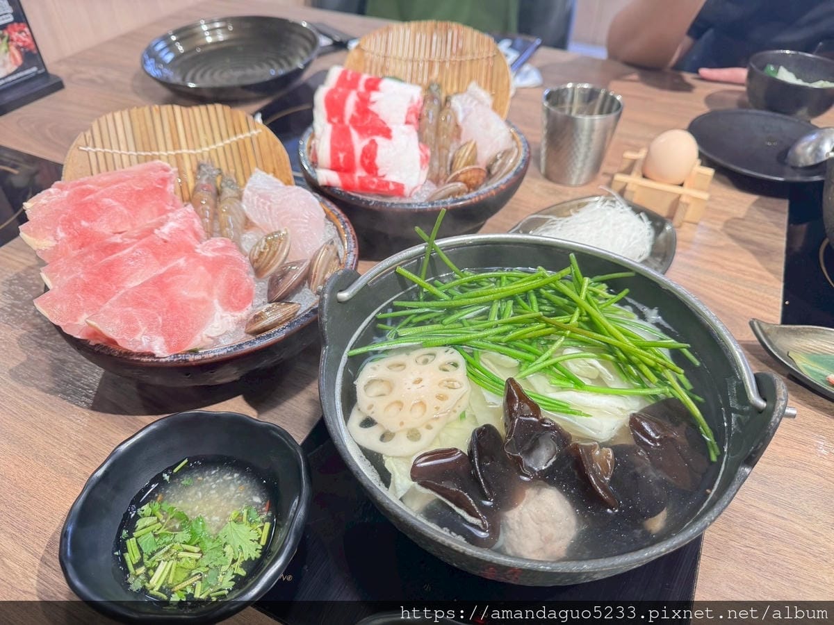 食記-台北市信義區 鮮牧火鍋市府店小而美的信義區火鍋店 食記-台北市信義區 鮮牧火鍋市府店小而美的信義區火鍋店