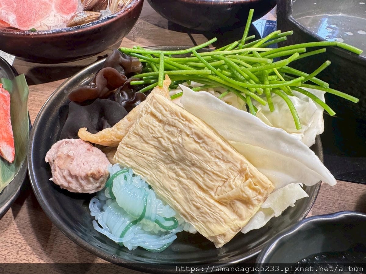 食記-台北市信義區 鮮牧火鍋市府店小而美的信義區火鍋店 食記-台北市信義區 鮮牧火鍋市府店小而美的信義區火鍋店
