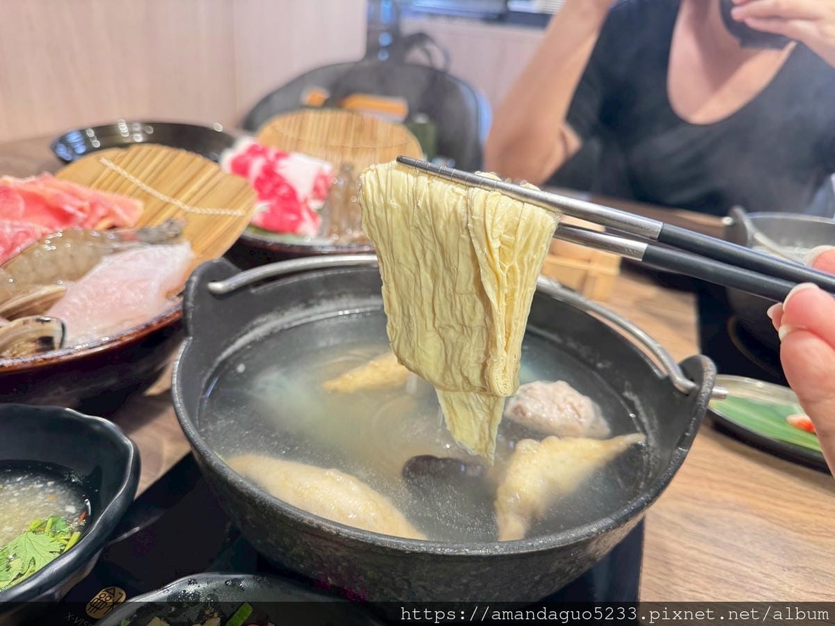 食記-台北市信義區 鮮牧火鍋市府店小而美的信義區火鍋店 食記-台北市信義區 鮮牧火鍋市府店小而美的信義區火鍋店