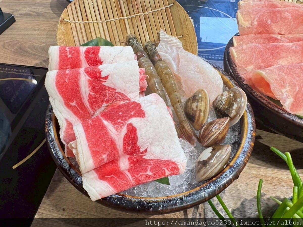 食記-台北市信義區 鮮牧火鍋市府店小而美的信義區火鍋店 食記-台北市信義區 鮮牧火鍋市府店小而美的信義區火鍋店