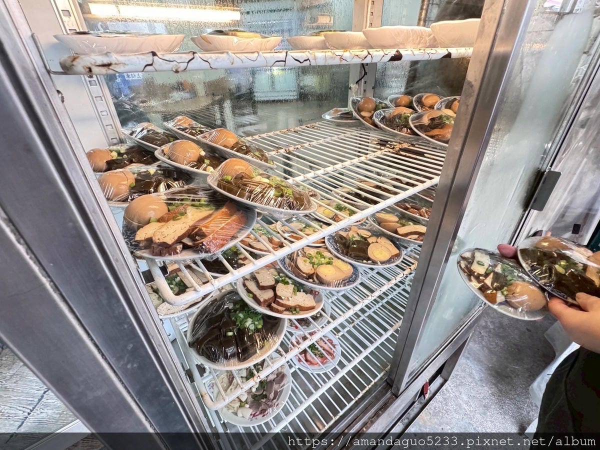食記-新北市三重區國隆路北港生炒鴨肉羹菜寮站巷弄內經營 食記-新北市三重區國隆路北港生炒鴨肉羹菜寮站巷弄內經營
