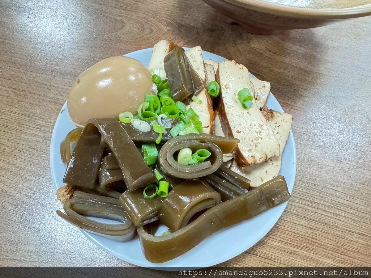 食記-新北市三重區國隆路北港生炒鴨肉羹菜寮站巷弄內經營 食記-新北市三重區國隆路北港生炒鴨肉羹菜寮站巷弄內經營