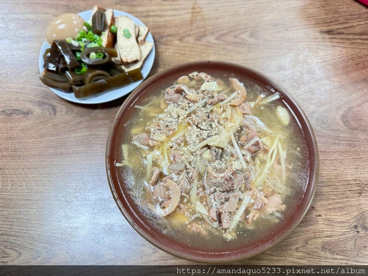 食記-新北市三重區國隆路北港生炒鴨肉羹菜寮站巷弄內經營 食記-新北市三重區國隆路北港生炒鴨肉羹菜寮站巷弄內經營