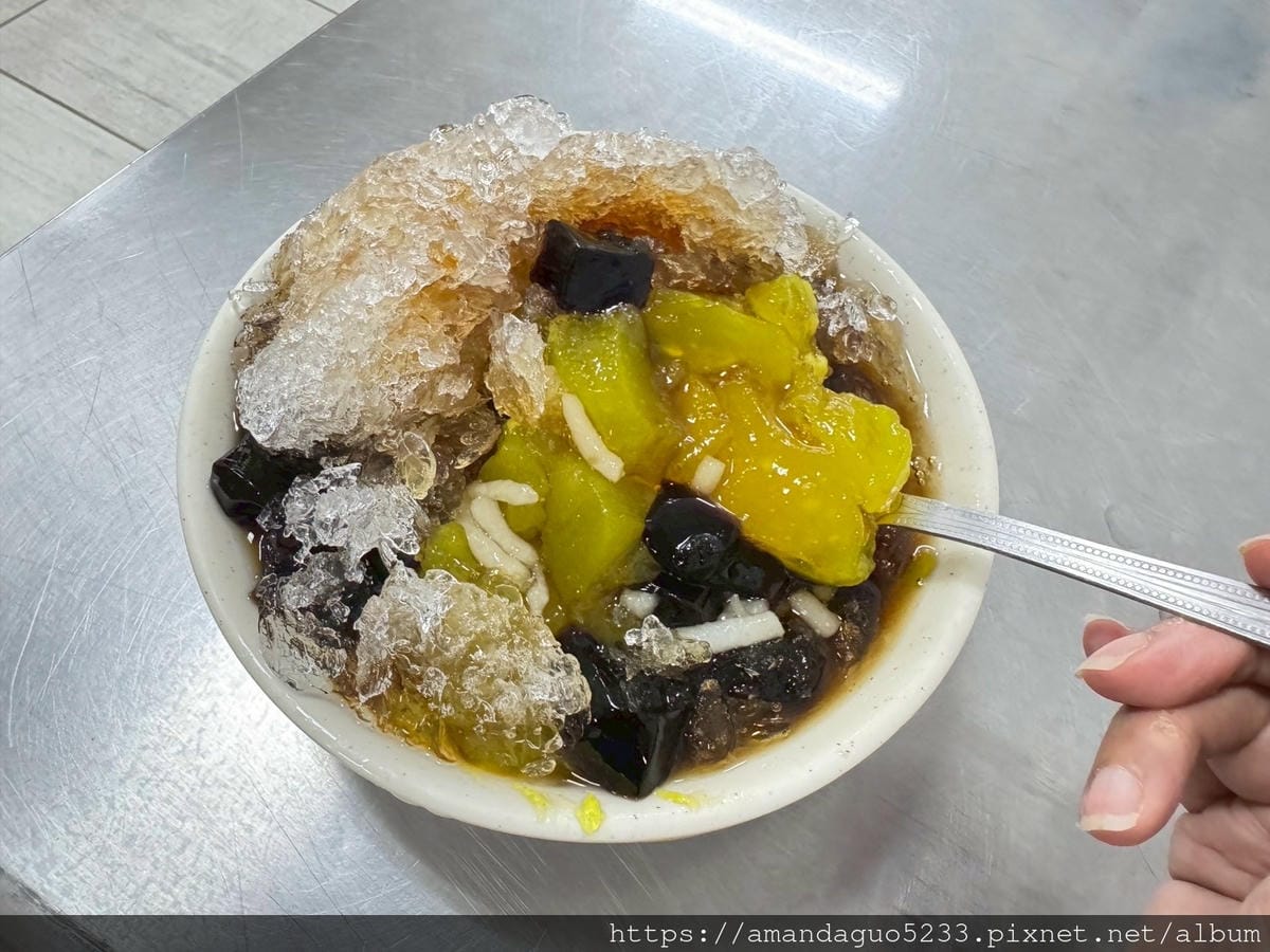 食記-新北市三重區趙平黑糖米苔目早上九點就開賣的人氣手