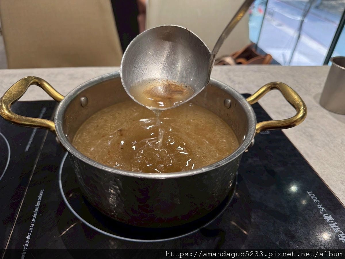 食記-桃園市桃園區老吳商行(原玖圍鍋物)藝文特區個人鍋 食記-桃園市桃園區老吳商行(原玖圍鍋物)藝文特區個人鍋