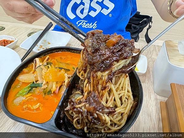 食記-新北市新莊區 新村館韓式中華料理小菜無限續,平實 食記-新北市新莊區 新村館韓式中華料理小菜無限續,平實