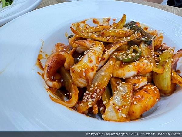 食記-新北市新莊區 新村館韓式中華料理小菜無限續,平實 食記-新北市新莊區 新村館韓式中華料理小菜無限續,平實