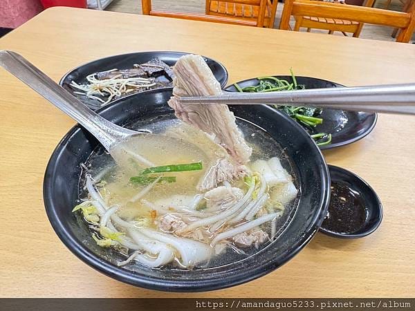 食記-台北市中山區 滿江鴻鵝肉切仔麵中山國中站鵝肉老店