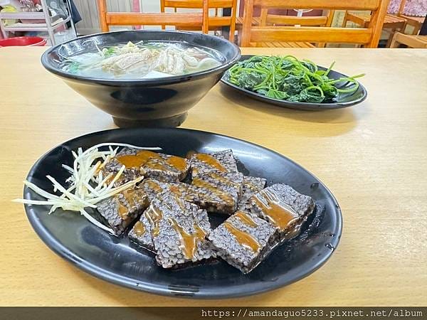 食記-台北市中山區 滿江鴻鵝肉切仔麵中山國中站鵝肉老店