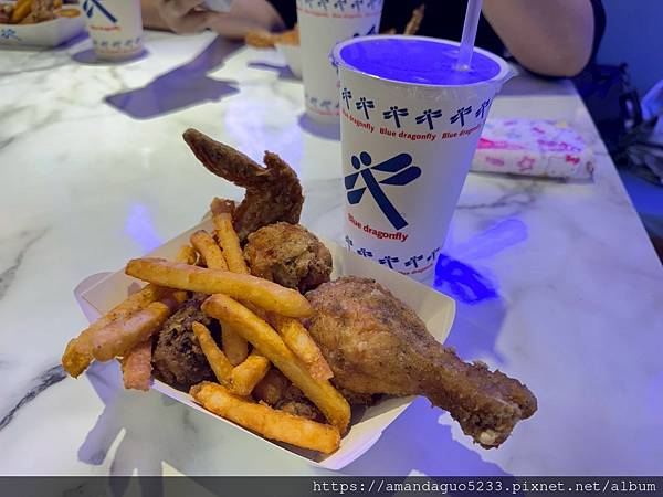 食記-台東縣台東市藍蜻蜓速食專賣店屹立不搖炸雞速食老店