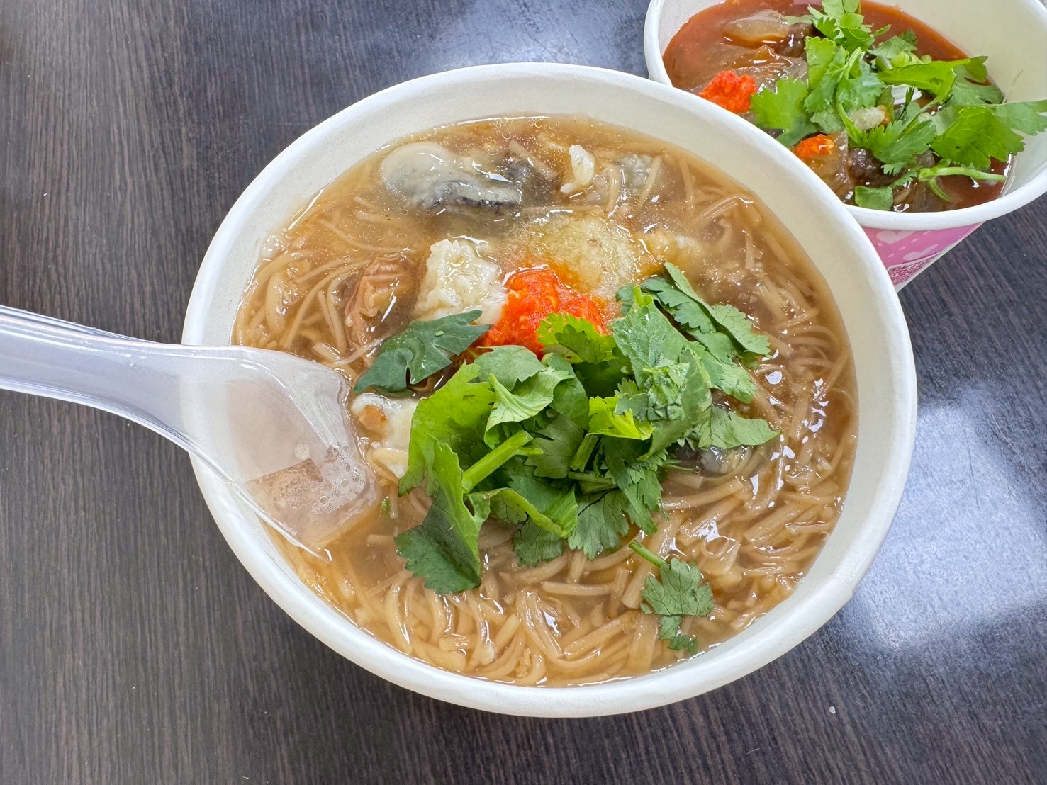 |食記-新北市蘆洲區|吳興蚵仔大腸麵線(蘆洲空大店)|蘆洲空大美味麵線店,大腸鹹香蚵仔鮮甜必來一碗,肉圓與甜不辣也各有支持者喔~ - 第9張圖 |食記-新北市蘆洲區|吳興蚵仔大腸麵線(蘆洲空大店)|蘆洲空大美味麵線店,大腸鹹香蚵仔鮮甜必來一碗,肉圓與甜不辣也各有支持者喔~