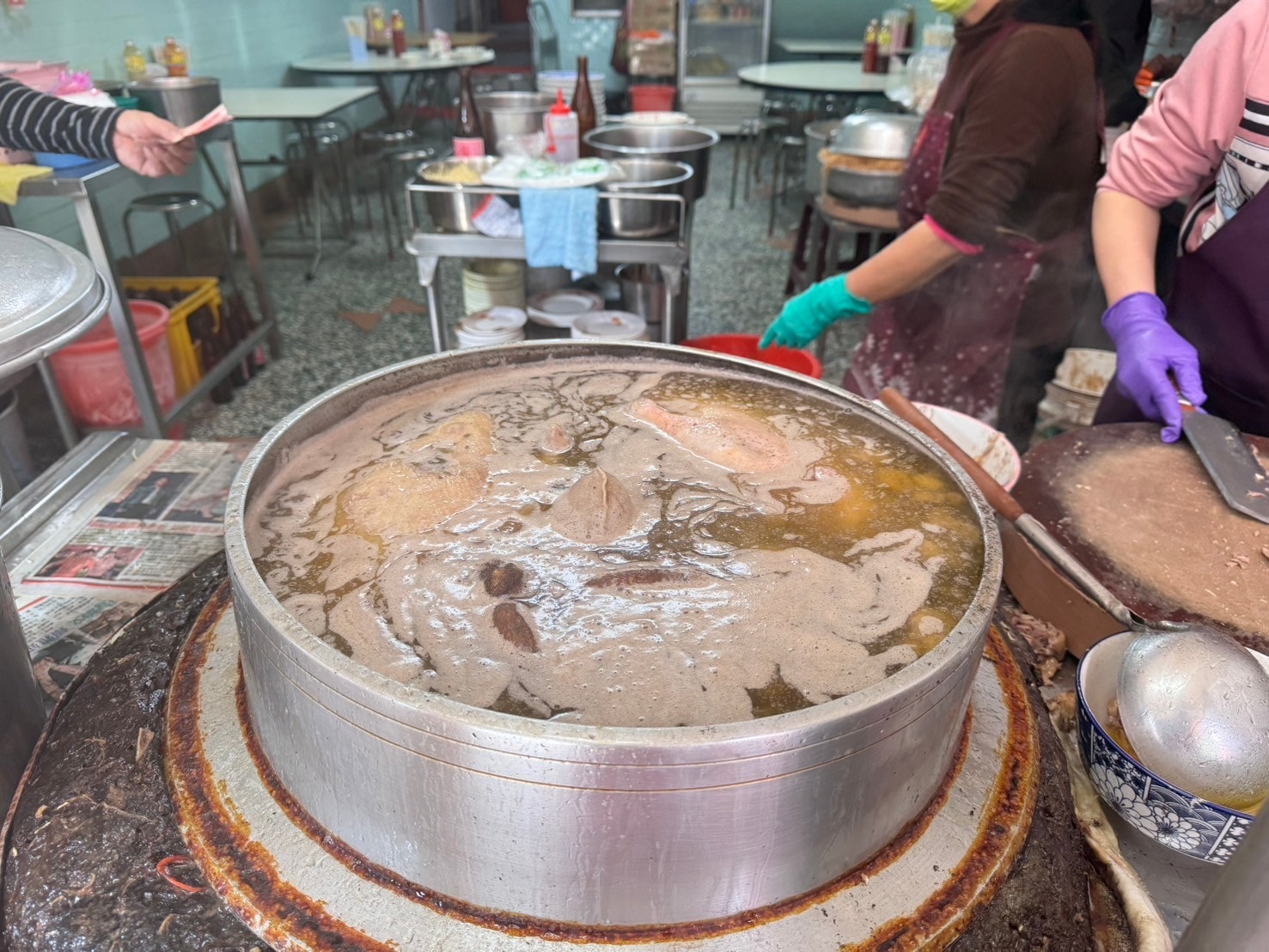 |食記-雲林縣土庫鎮|土庫老店當歸鴨肉麵線|飄香一甲子的在地風味,從小跟著我阿娘來這邊吃,回台北會一直想念的那種味道! - 第5張圖 |食記-雲林縣土庫鎮|土庫老店當歸鴨肉麵線|飄香一甲子的在地風味,從小跟著我阿娘來這邊吃,回台北會一直想念的那種味道!